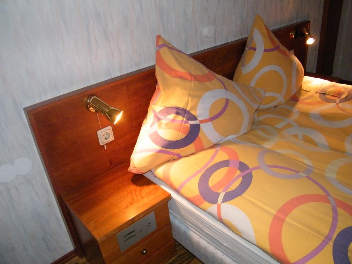 Hotel Restaurant Hohe Tanne Grossbreitenbach Екстер'єр фото