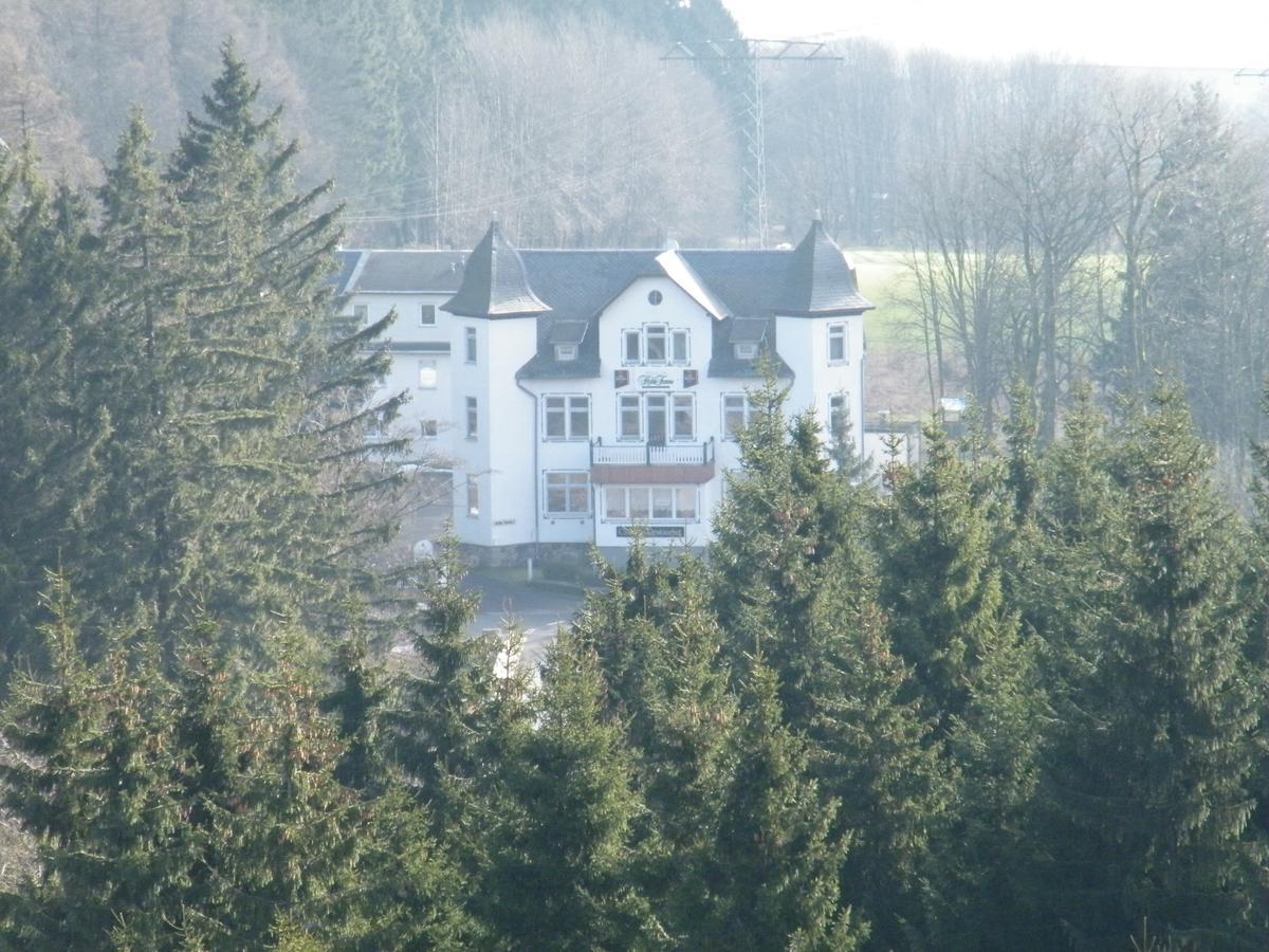 Hotel Restaurant Hohe Tanne Grossbreitenbach Екстер'єр фото